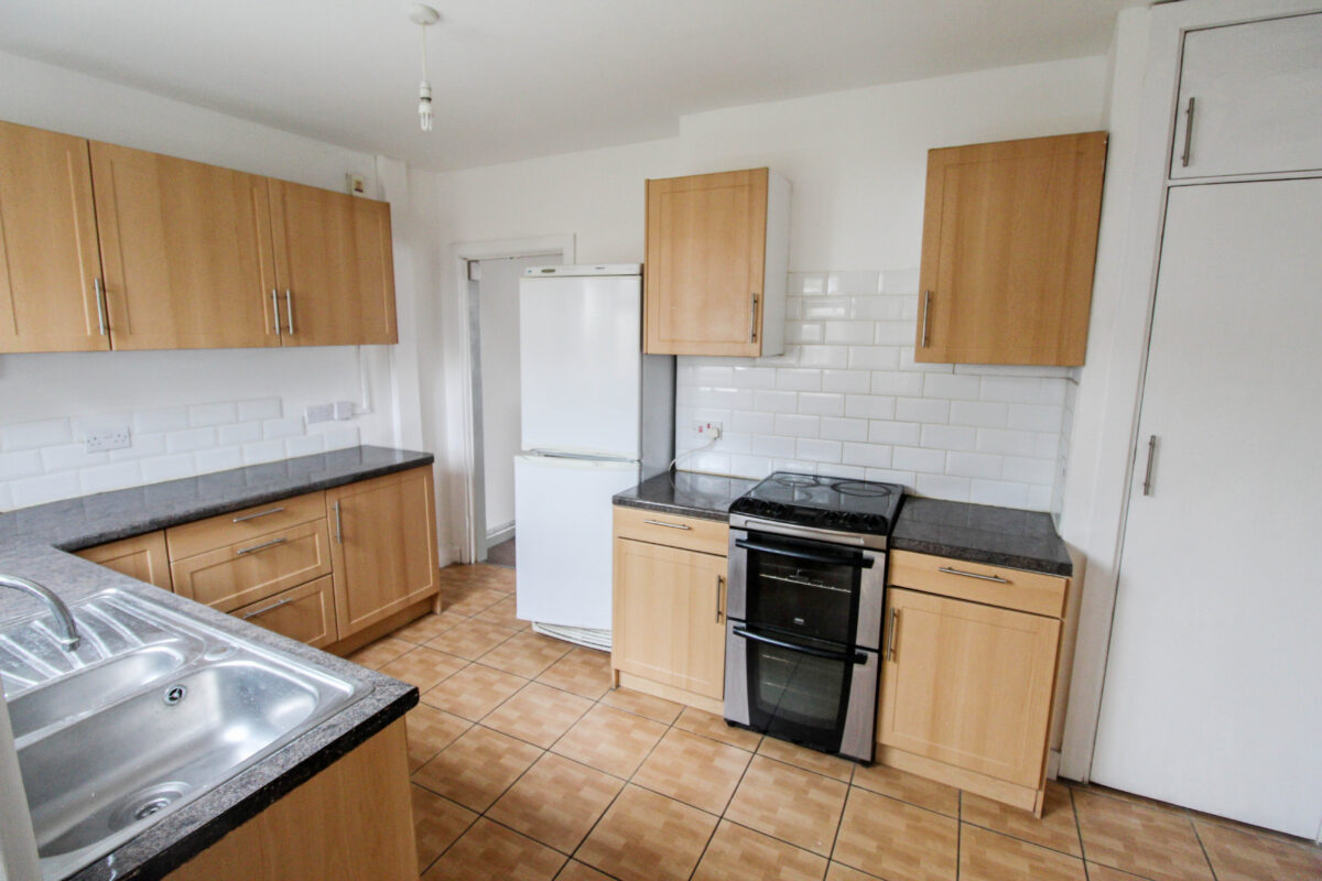 Oval Road South, Dagenham, Essex, RM10 9DP