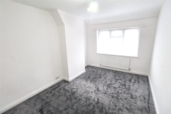 Lullington Road, Dagenham, Essex, RM9 6EH