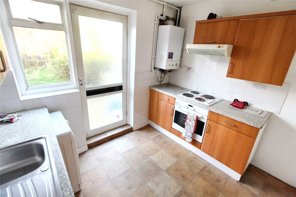 Lymington Road, Dagenham, Essex, RM8 1RT