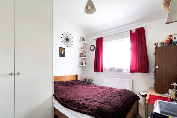 Arnold Road, Dagenham, Essex, RM9 6AN