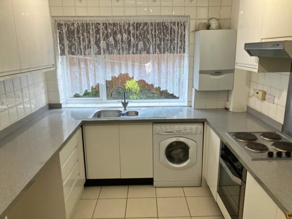 Florence Close, Hornchurch, RM12 6LD