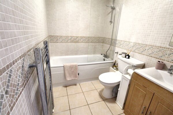 Priory Mews, Hornchurch, RM11 1DF