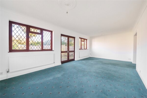 Beech Close, Hornchurch, RM12 4QH