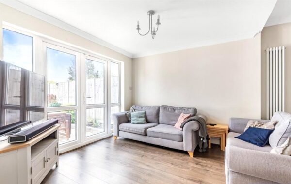 Rainsford Way, Hornchurch, RM12 4BL