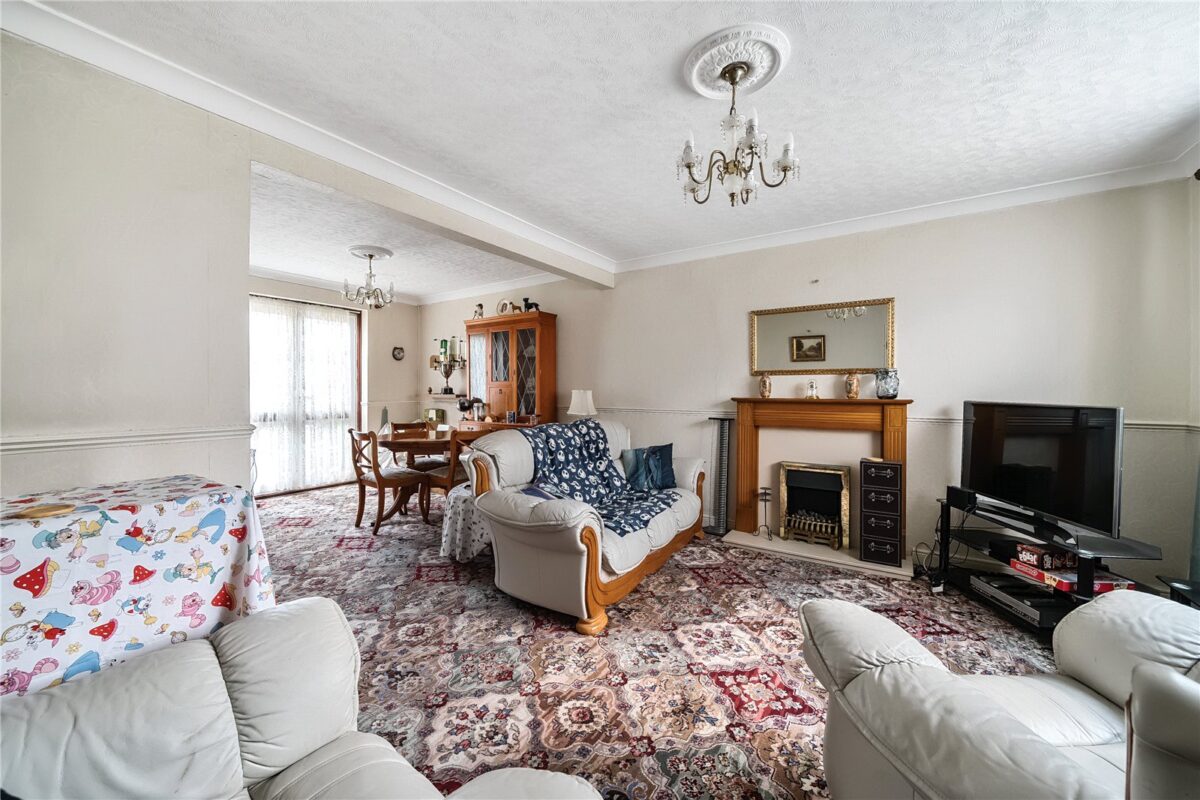 Listowel Road, Dagenham, RM10 7QP