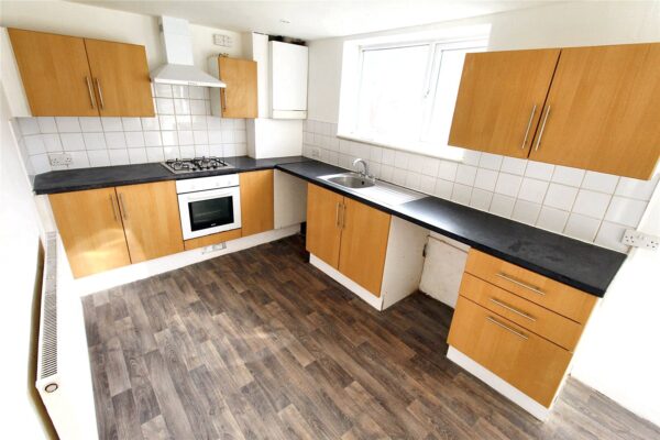 Daventry Road, Romford, RM3 7QJ