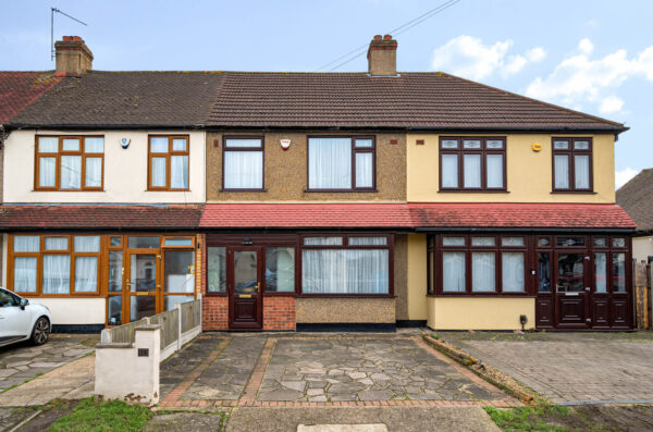 Askwith Road, Rainham, RM13 8ER