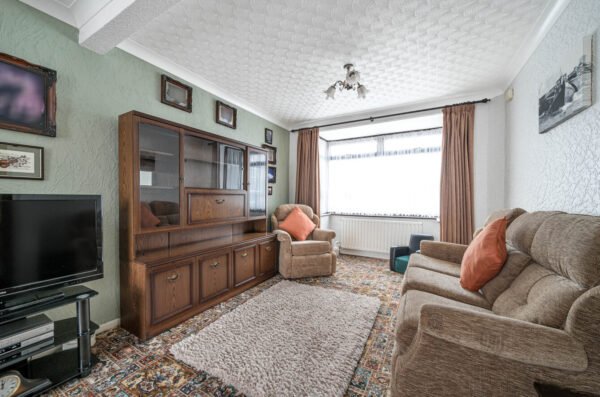 Askwith Road, Rainham, RM13 8ER