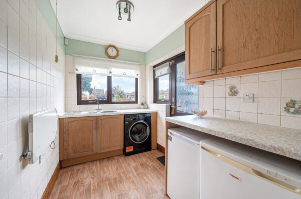 Askwith Road, Rainham, RM13 8ER