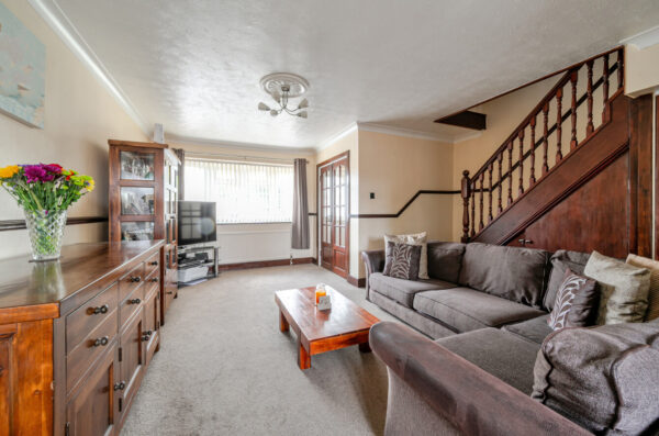 Lynbrook Close, Rainham, RM13 8DD