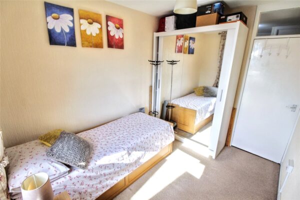 London Road, Romford, RM7 9PR