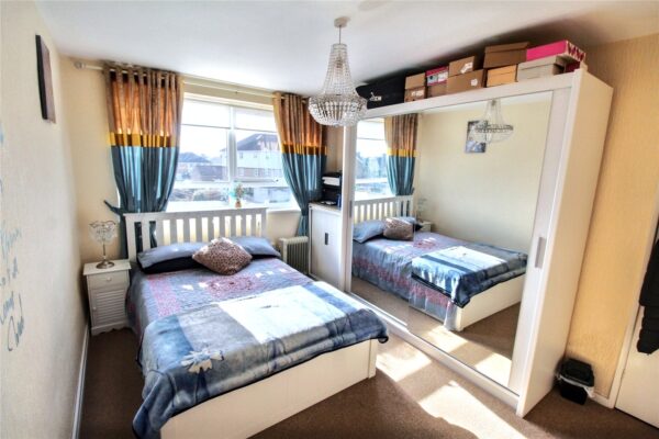 London Road, Romford, RM7 9PR