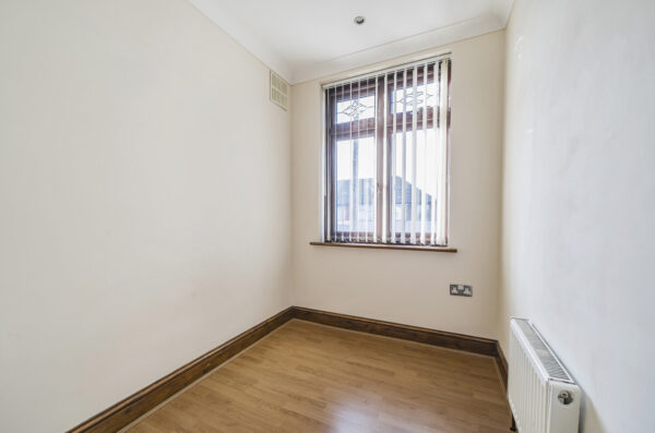 Askwith Road, Rainham, RM13 8ER