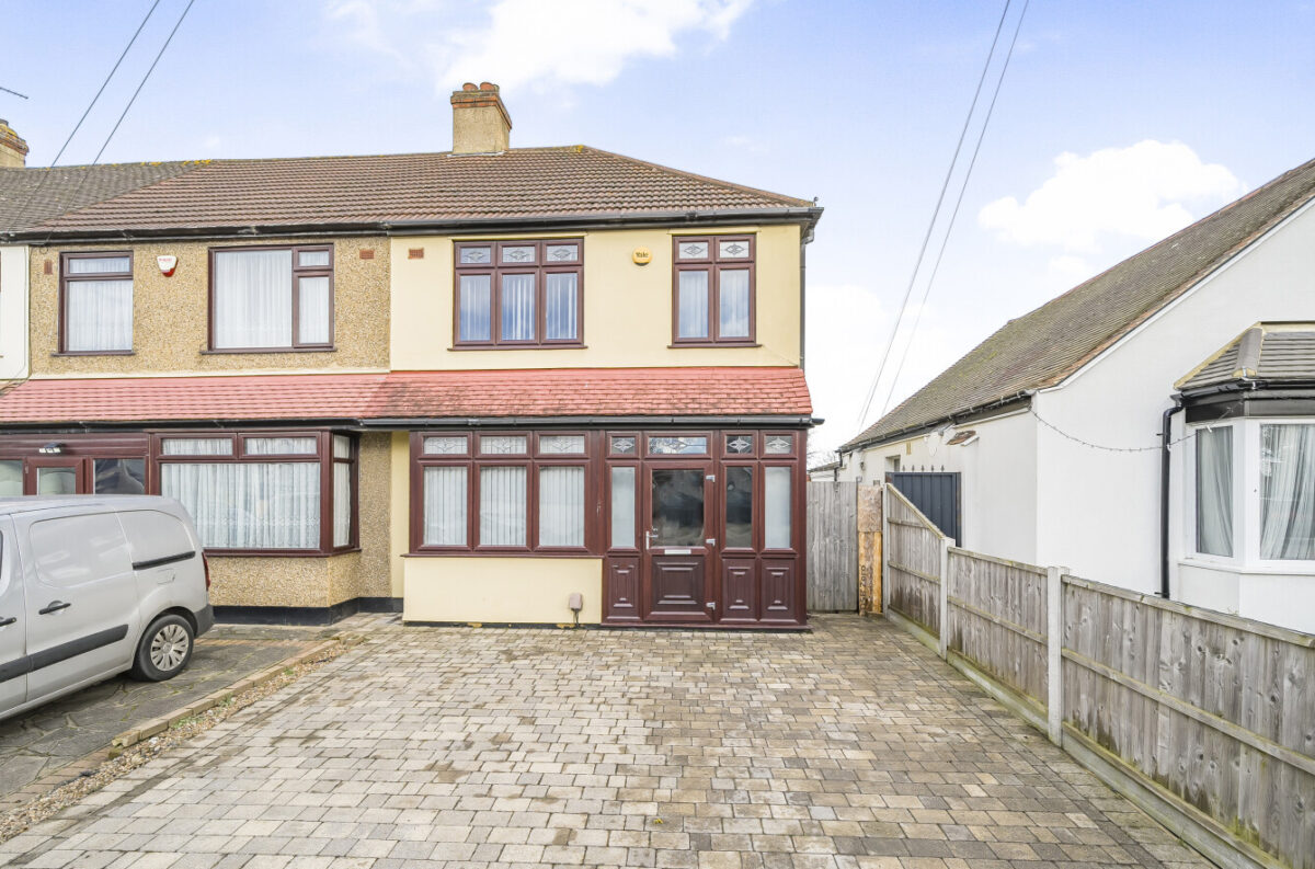 Askwith Road, Rainham, RM13 8ER